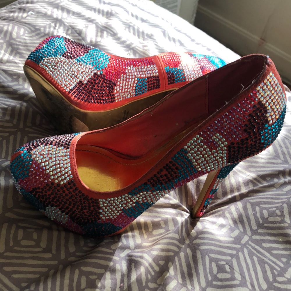 To die for 6 inch heels